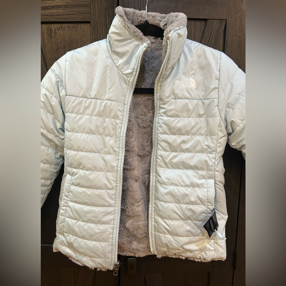Girls (Youth) North Face Jacket - Very Light Gray/Blue Outside, Deep Gray Inside
